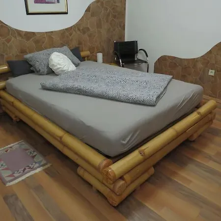 Διαμέρισμα Mia
